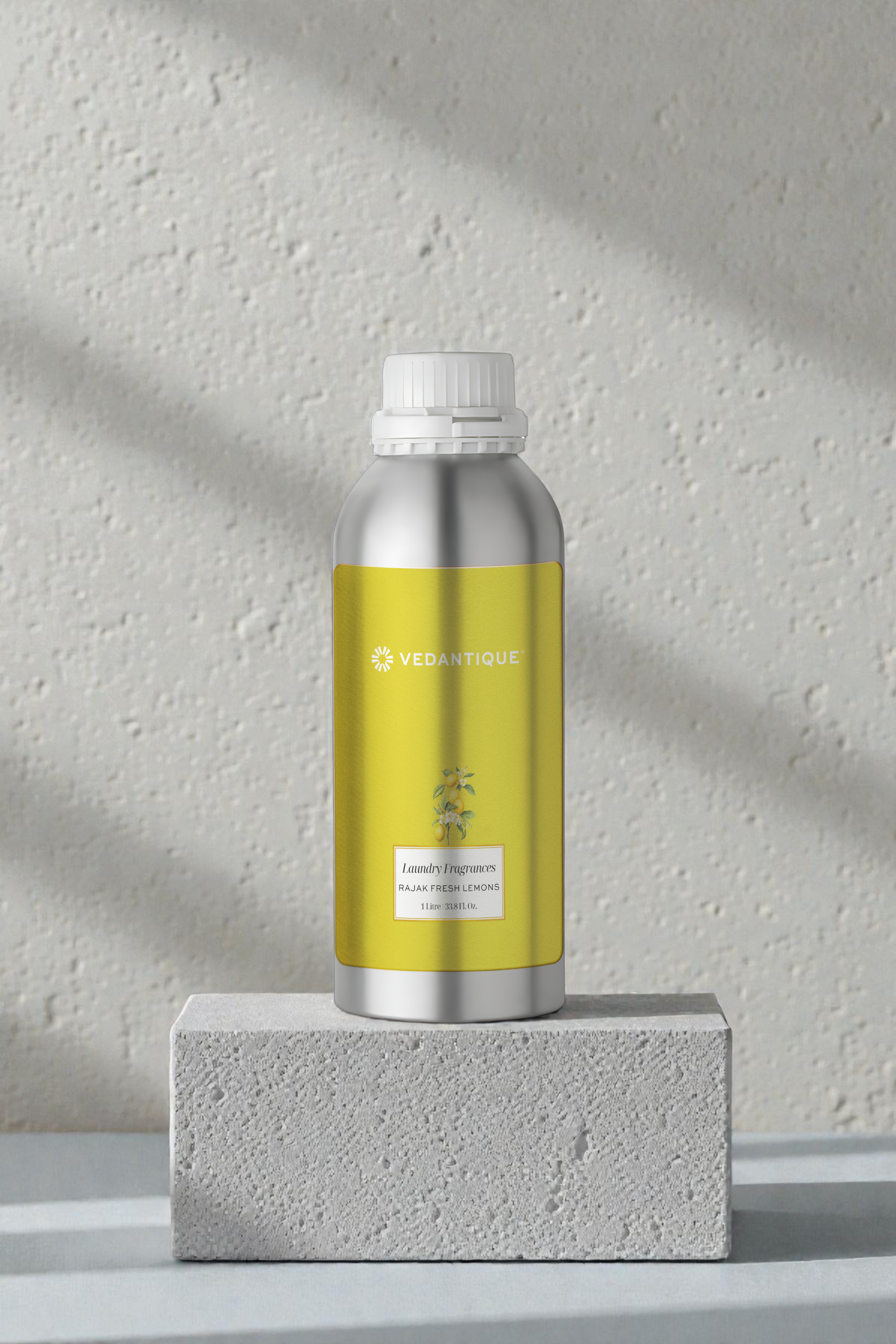 High-performance laundry perfume for large operations